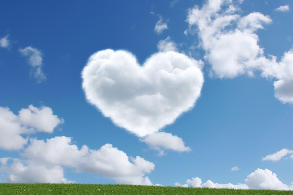 cloud in the shape of a heart
